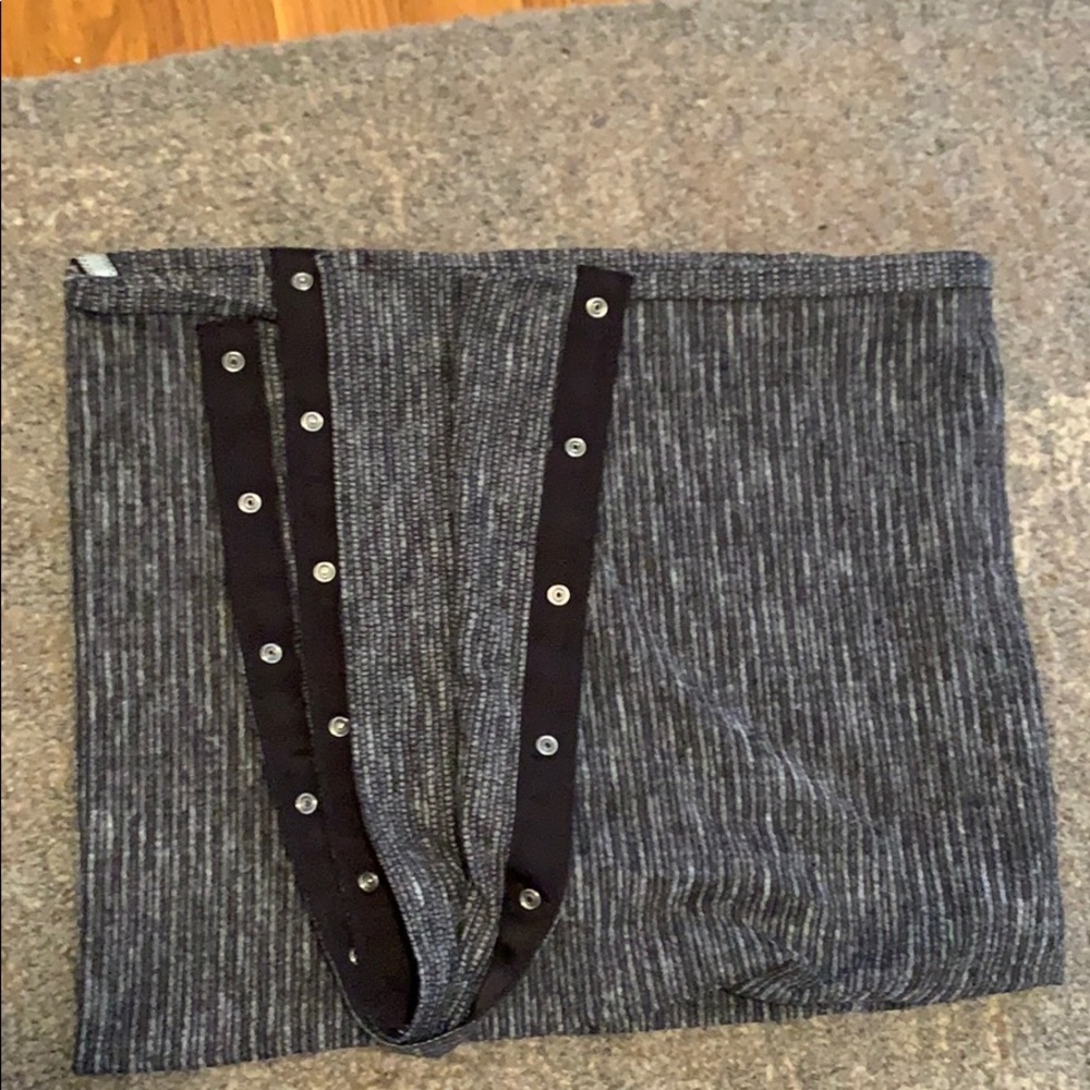 Lululemon scarf